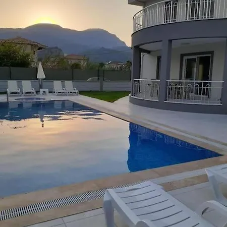 Gunes Villa
