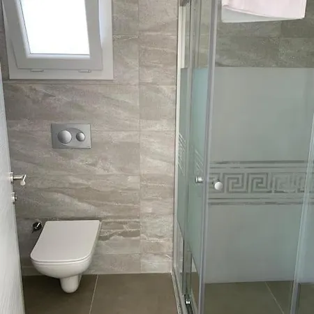 Villa Gunes *